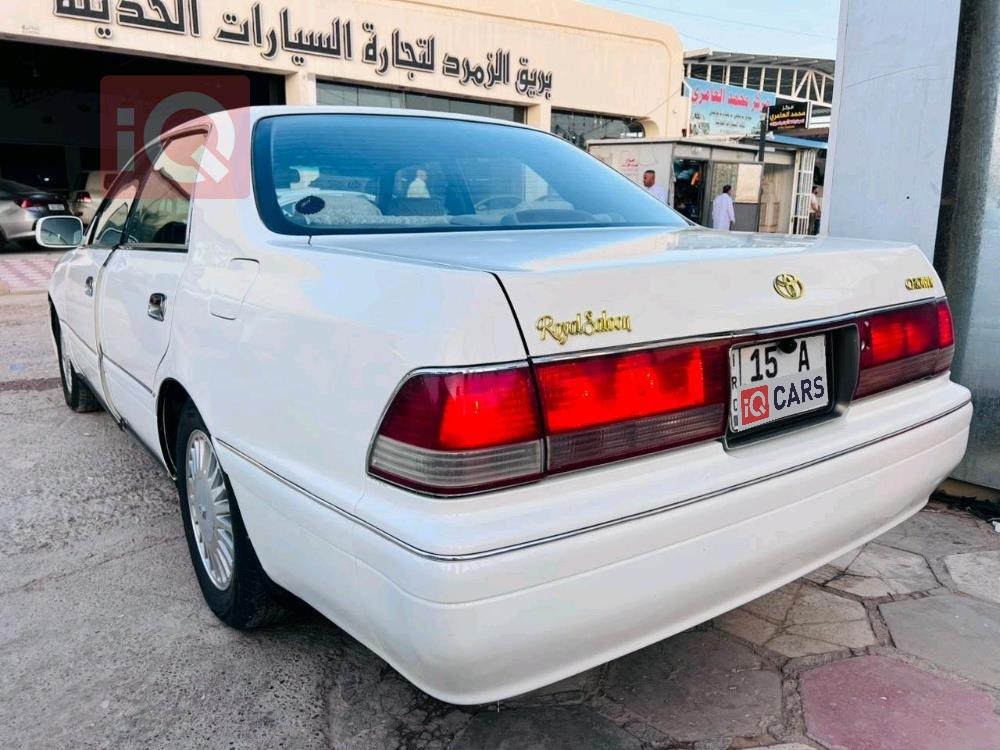 تويوتا كراون